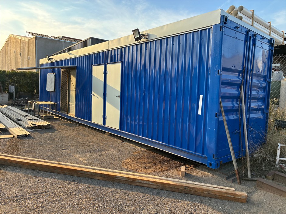 Modified Shipping Container Building / Site Office