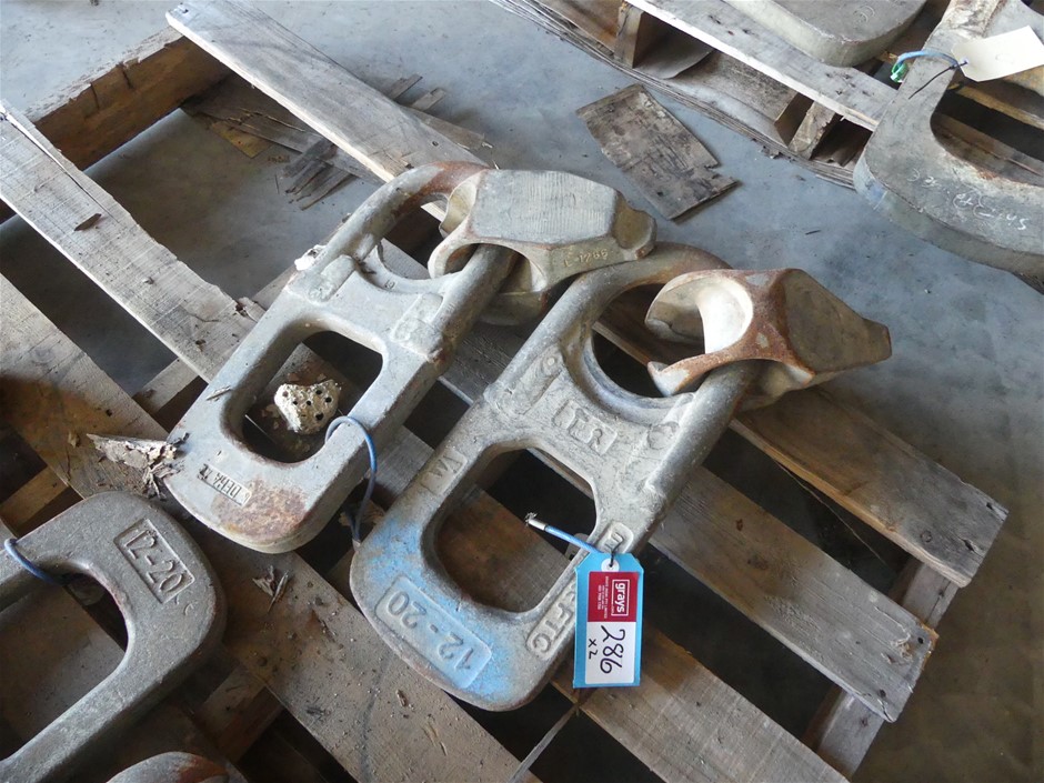 Lifting Clutches (Qty. 2)