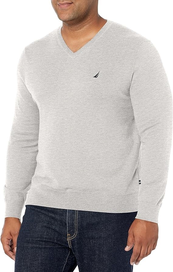 NAUTICA Men's Classic Fit Soft Lightweight Jersey V-Neck Sweater, Medium, G