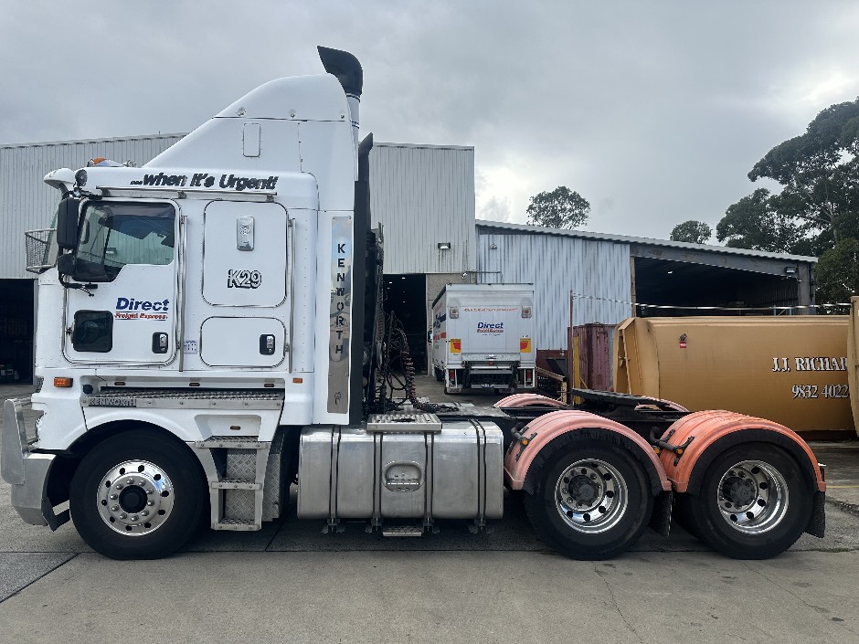 2013 Kenworth K200  4x4 Prime Mover