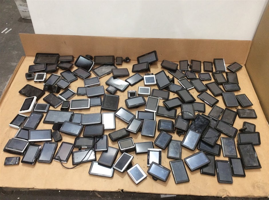 Mixed Brand GPS Navigation Devices