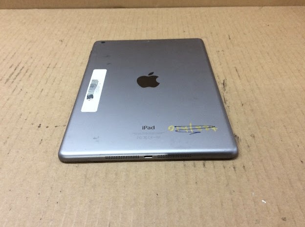 APPLE IPAD AIR 1ST GEN A1474 Tablet A7 16GB