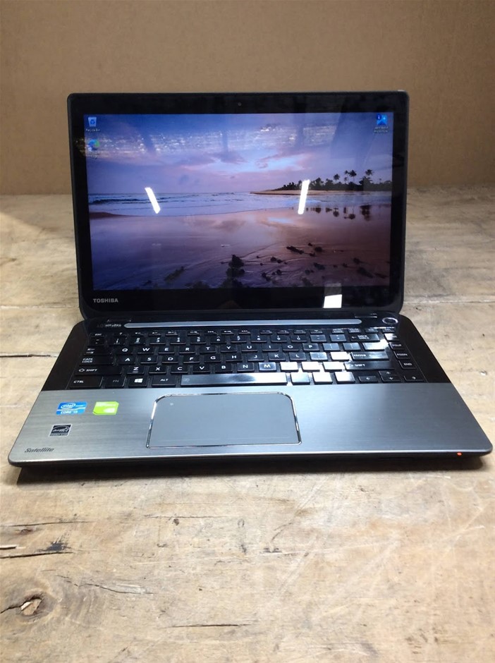 Toshiba Satellite S40T-A Laptop 14" i5-3337U 4GBRAM 750GB