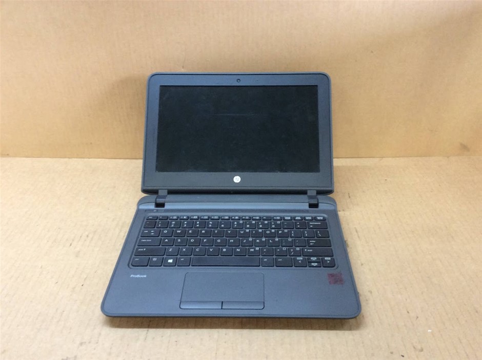 HP PROBOOK 11G2 Laptop I3-6100U 4GBRAM 128GB Black