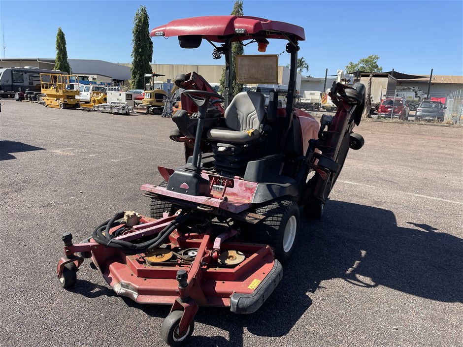 2017 Toro Groundmaster 3060 Ride-On Mower