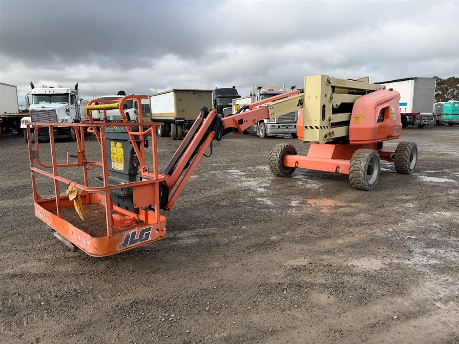 <p>2016 JLG 520AJ Boom Lift</p>