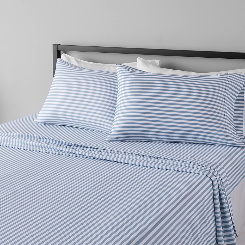 Amazon Basics Lightweight Super Soft Easy Care Microfiber Bed Sheet Set wit
