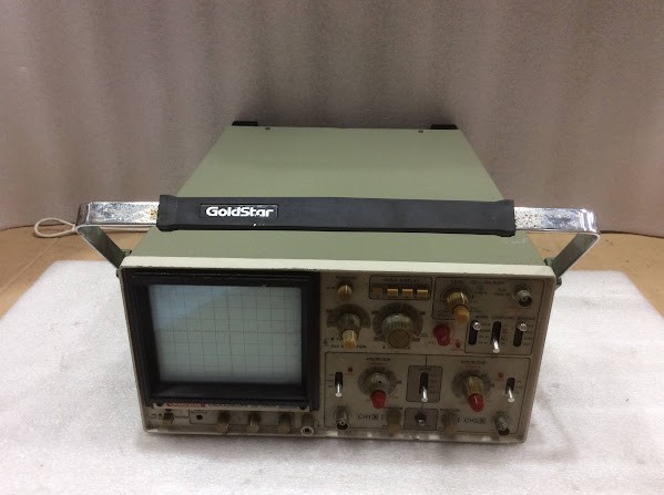 Goldstar OS-7040A 40MHz Oscilloscope