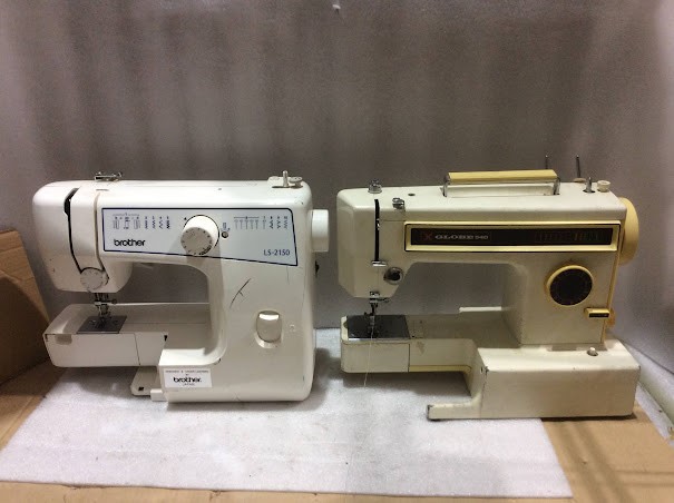 GLOBE 540&Brother LS-2150 Sewing Machines (Lot of 2)
