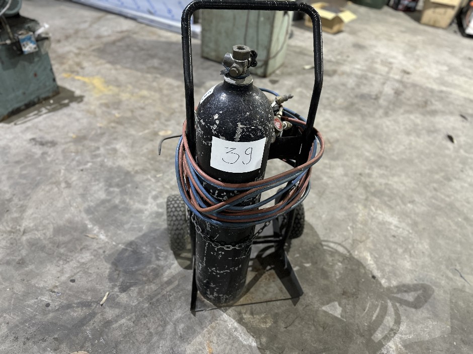 <p>Oxy Cutting Unit</p>