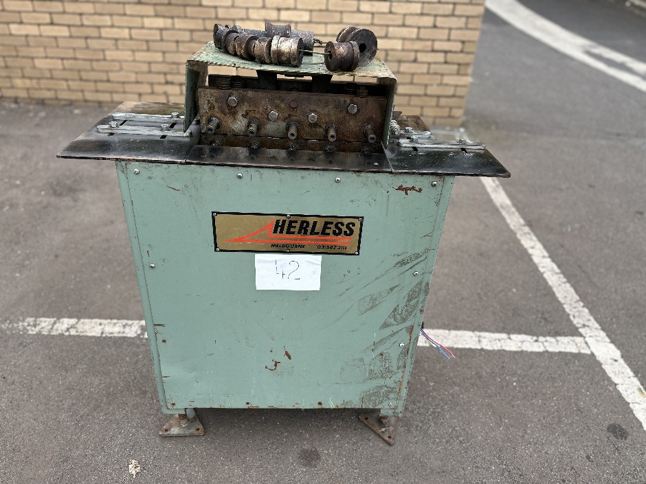 Herless Small PITTSBURGH Machine