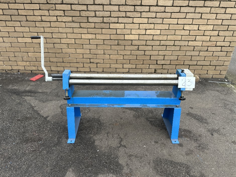 <p>1000 Long Roller</p>