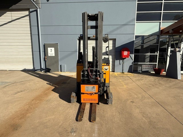 2017 Jungheinrich ETV114N Battery Electric