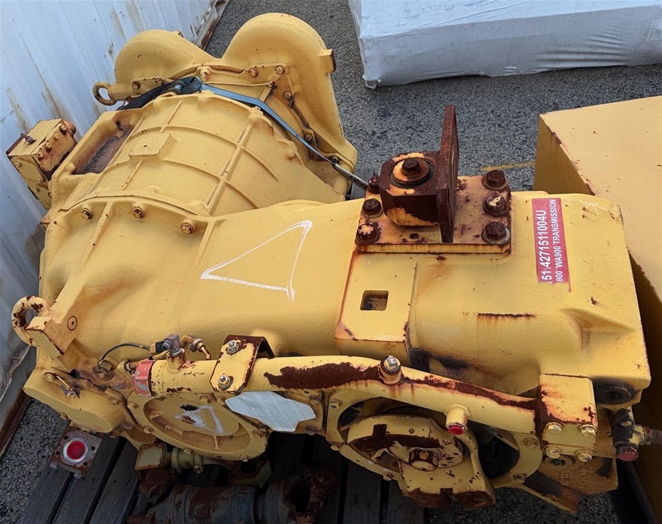 Caterpillar APN# 4271511004 TRANSMISSION, WA900