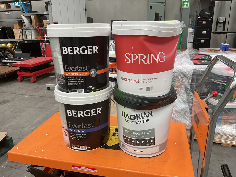 4 x Assorted 15Lt Tubs of Paint