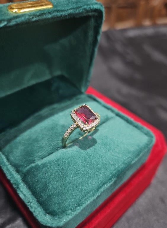14K/Italy 2.0ct Ruby Emerald Cut Yellow Gold Ring Warranty Quality-7US