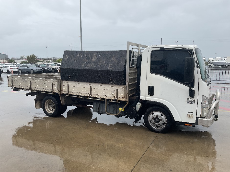No Reserve 2010 Isuzu NLR 4x2 Tray Truck