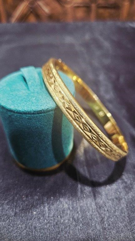 22KGold-filled/ITALY yellow Gold Filled bangle(stamped 22KGold-filled/ITALY