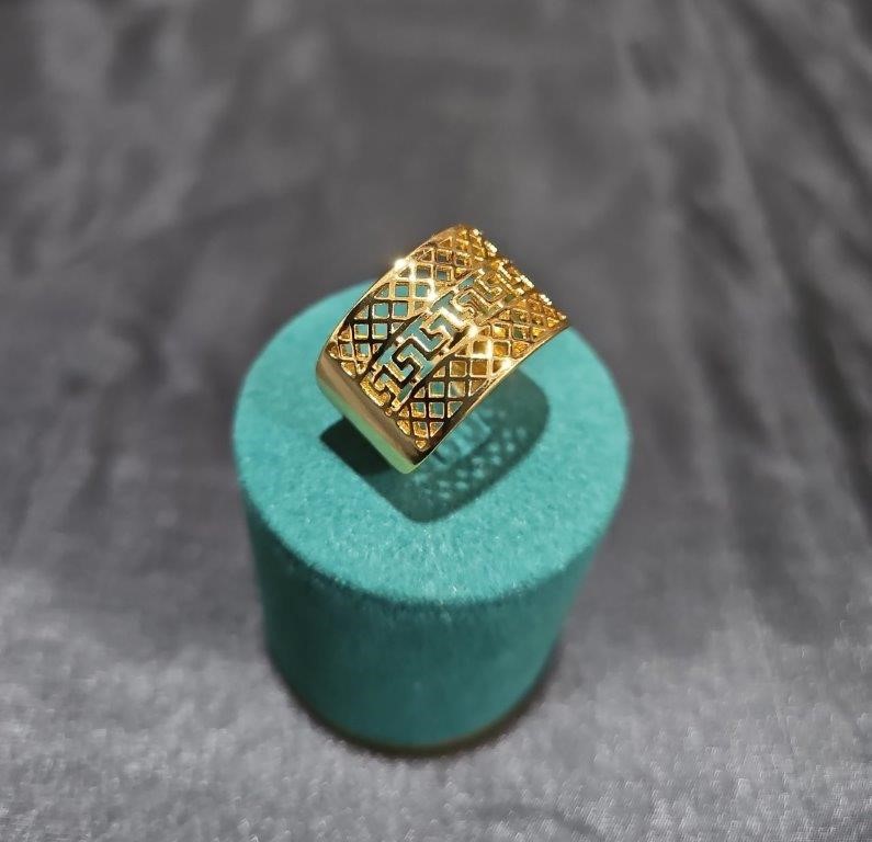 22K/Italy Yellow Gold Filled Ring(stamped 22K/Italy)Warranty Quality-Bonus
