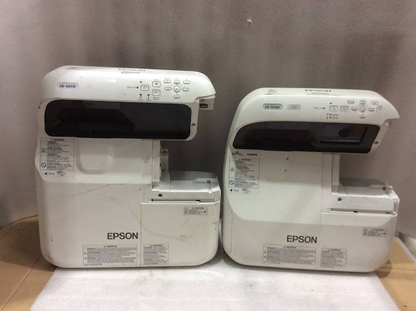 Epson EB-685W&EB-595Wi LCD Projector (Lot of 2)