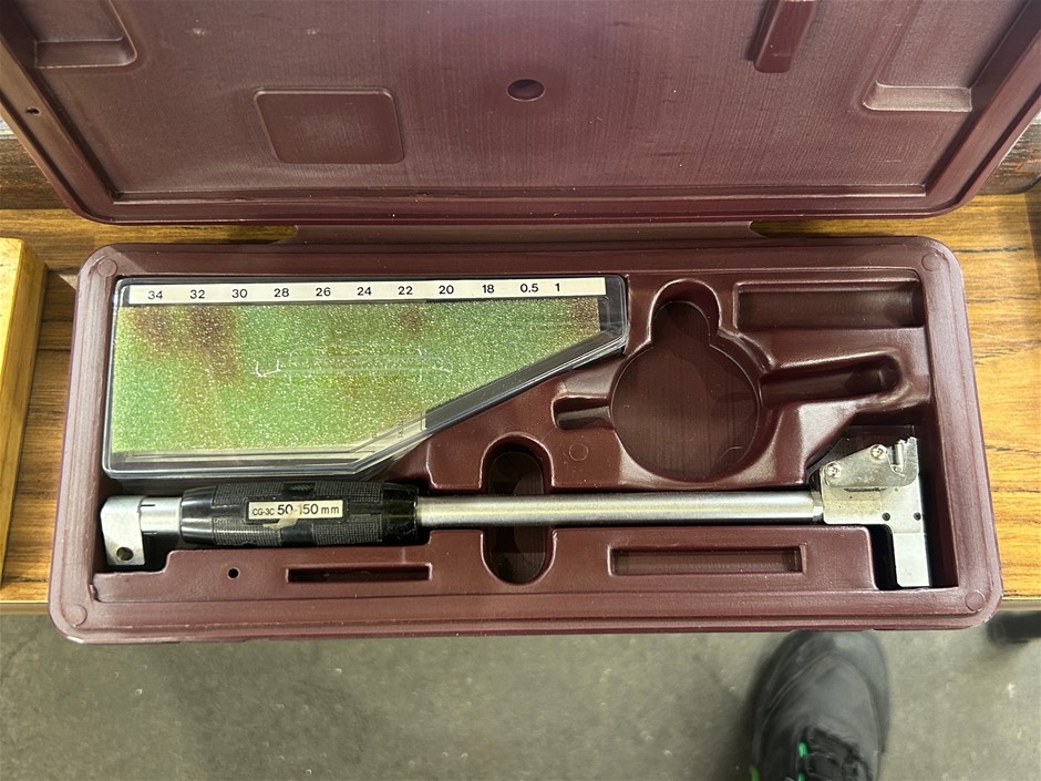 Peacock Cylinder Gauge