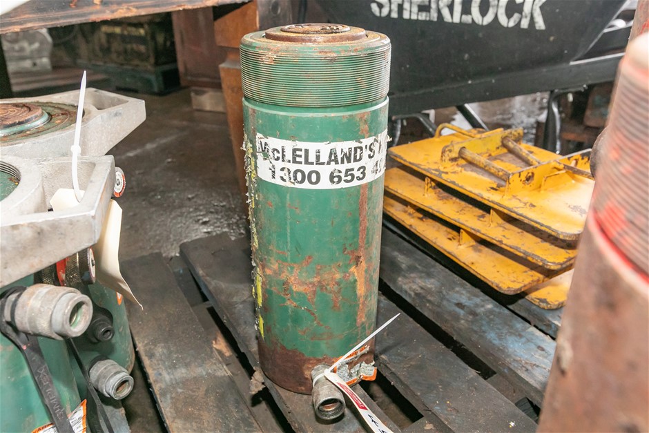 Single Acting Hydraulic Ram