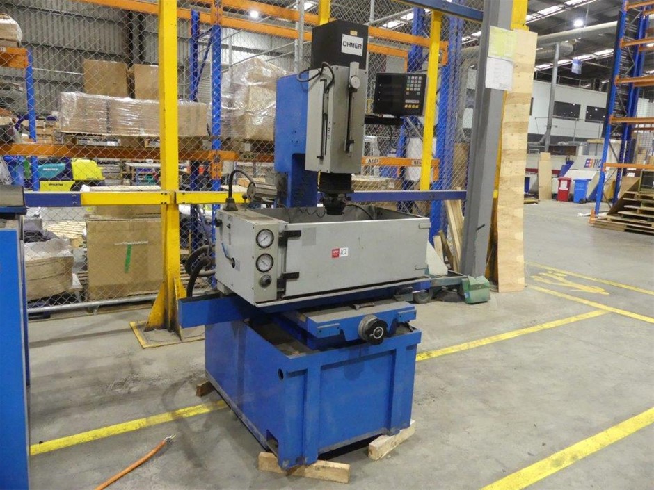 CHMER CM-240 Die Sinking Electrical Discharge Machine (3 Axis)