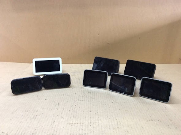 Lenovo Smart Clock & Amazon Echo Show 5 Smart Display (Lot of 8)