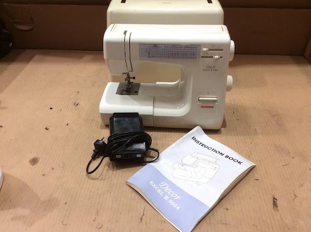 Janome Decor Excel II 5024 Sewing Machine