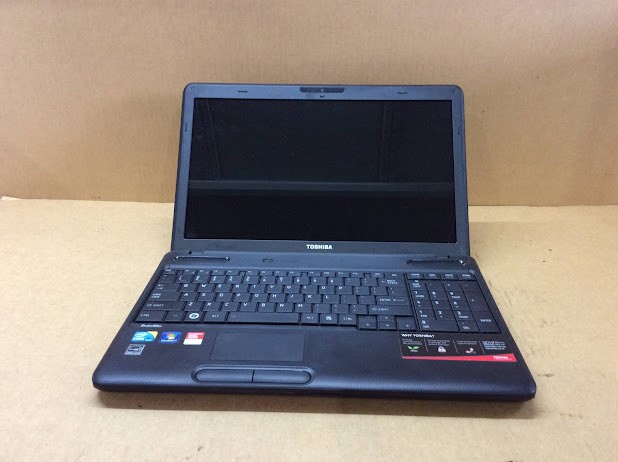 TOSHIBA SATELLITE C660 Laptop M380 4GBRAM/500GB Black