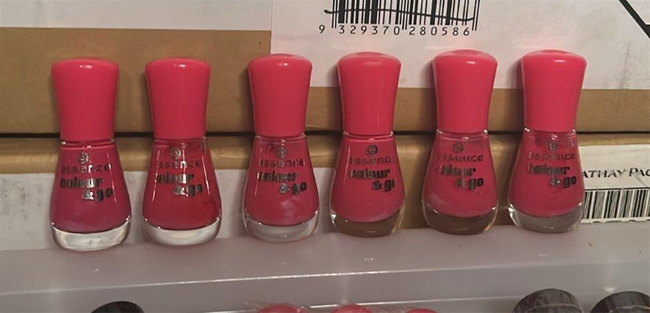 6x ESSENCE Colour & Go Nail Polish