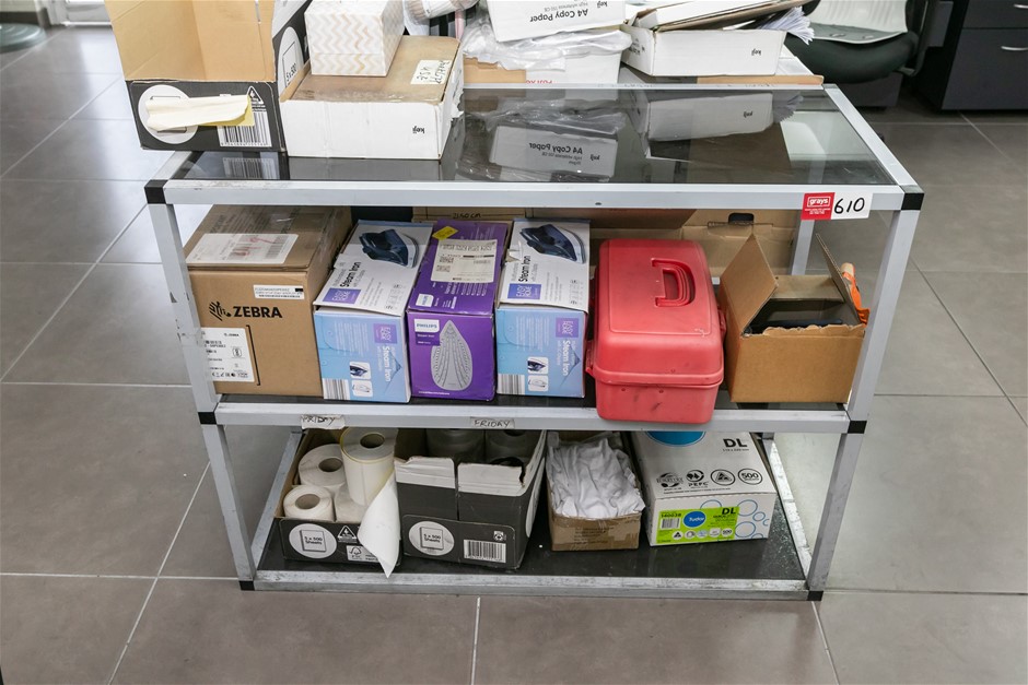 3 Tier Shelf with Glass in Fill