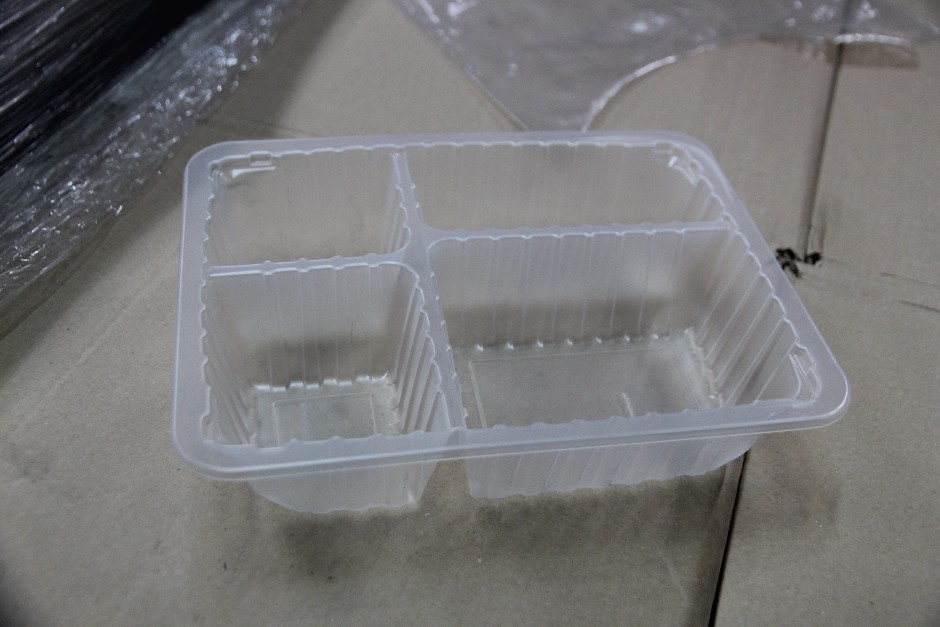 <p>Eco Food-Pac Map Trays Clear Unused in Box</p>