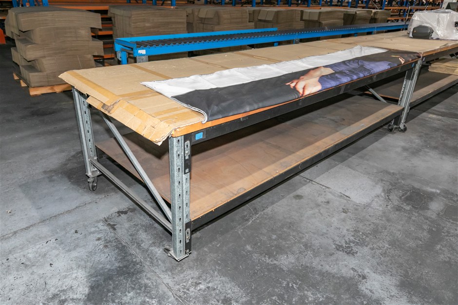 Mobile Pallet Racking Table with Under Shelf