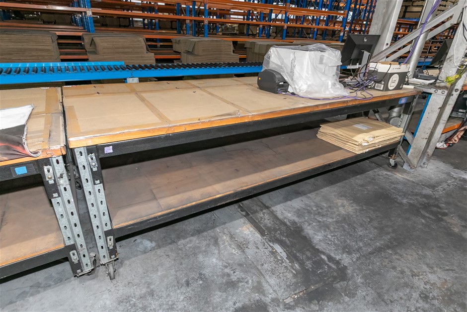 Mobile Pallet Racking Table with Under Shelf