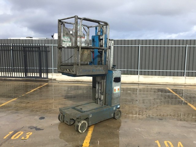 2016 Genie GR-20 Vertical Man Lift