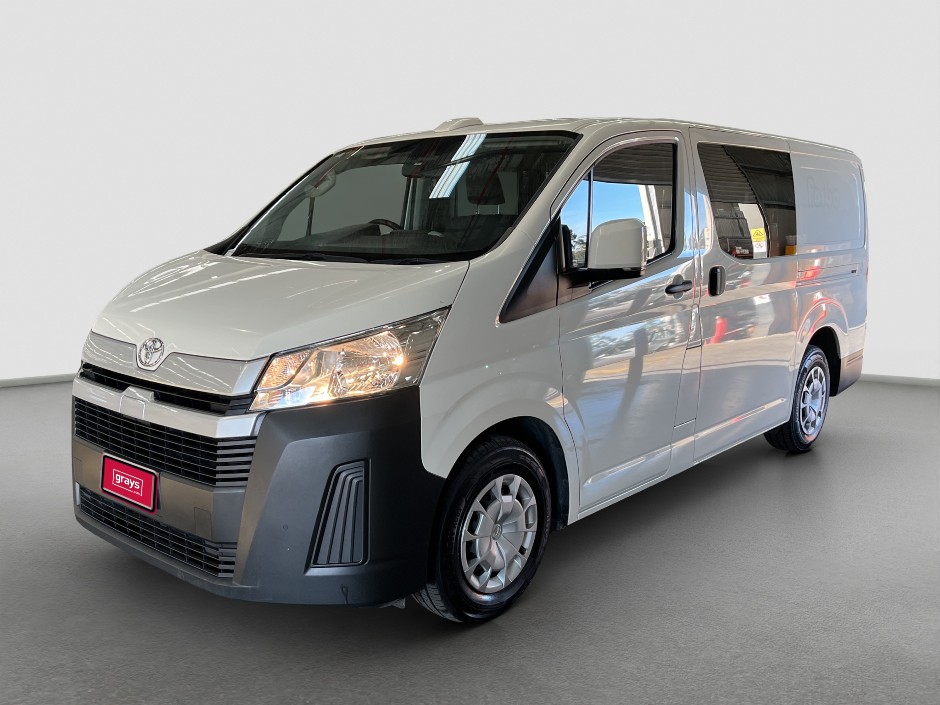2022 Toyota Hiace  Diesel (Auto) (Ex Lease)