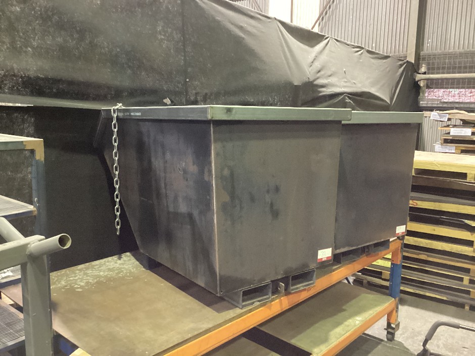 <p>Tipping Skip Bin</p>