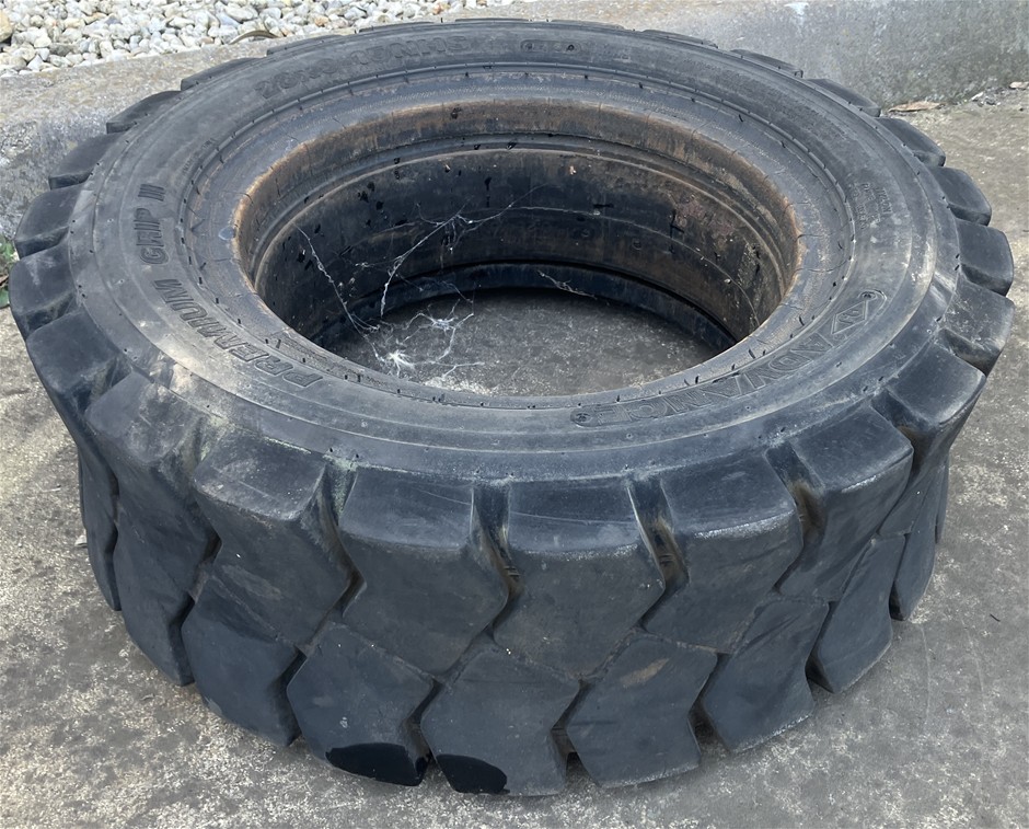 QJ Advance 28x9-15 NHS 1x Used Tubeless Machinery Tyre - Derrimut