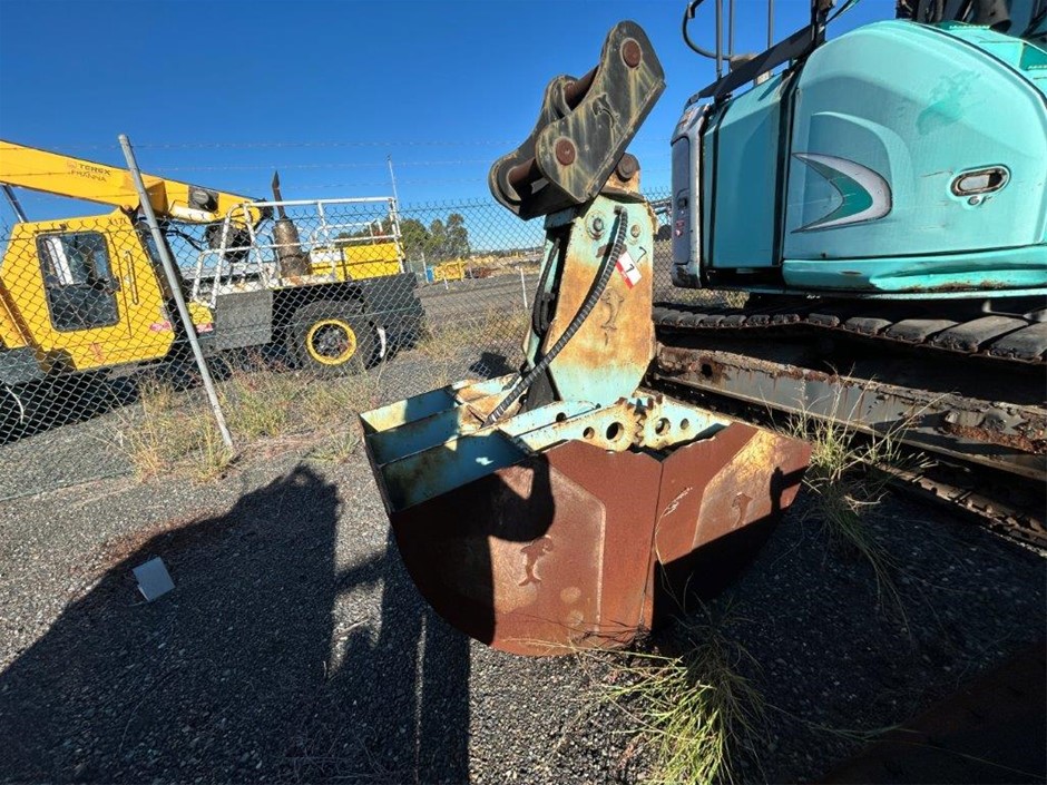 360° Rotating Quick Hitch with Clamshell Grab