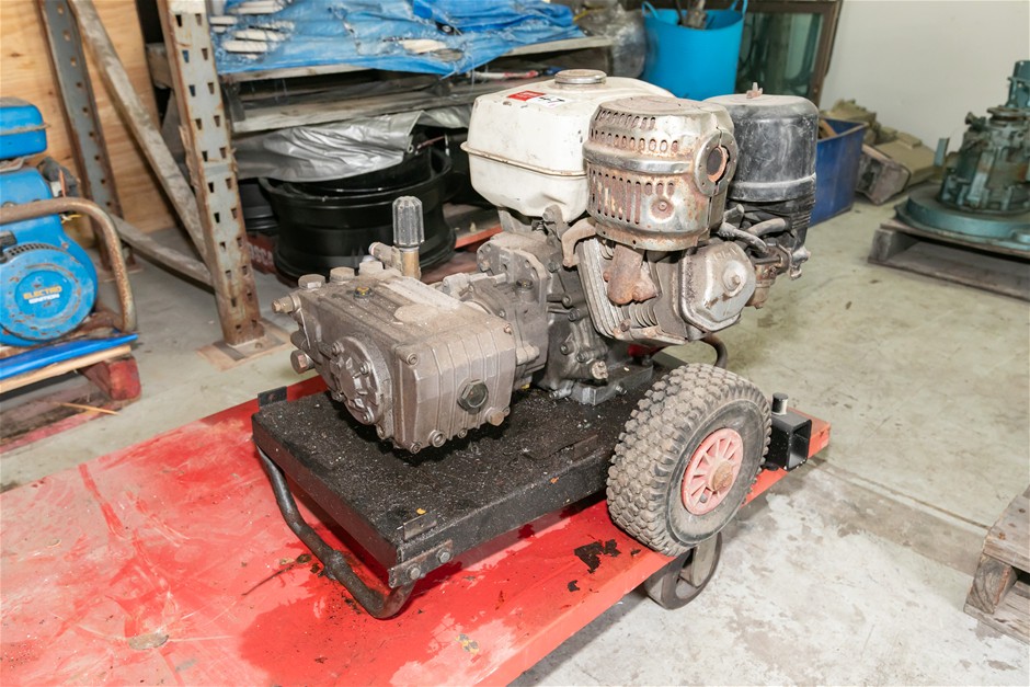 <B>Petrol Pressure Water Washer</B>