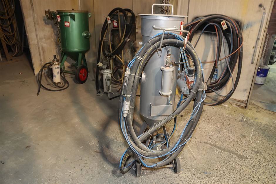 BURWELL SS2 Mobile Soda Blasting Unit