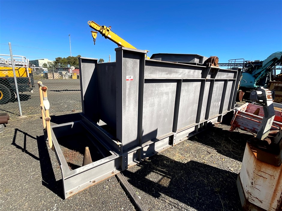 Gray Hopper Bin