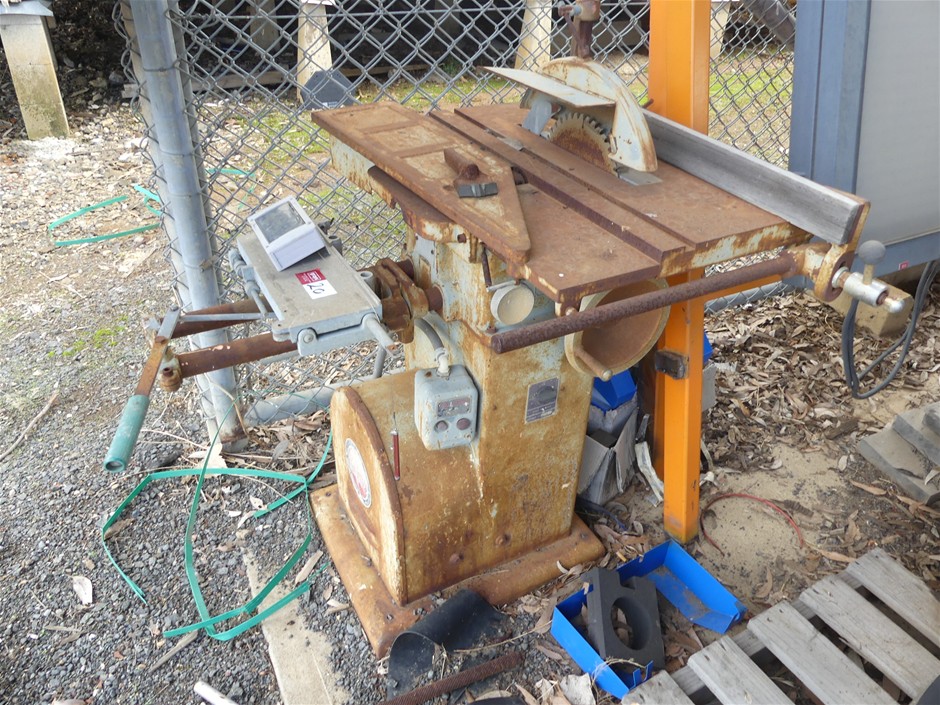 <B>Table Saw , Planer Combination</B>