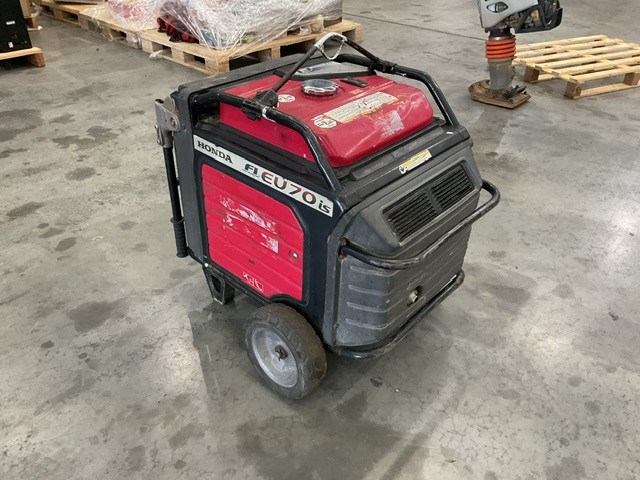 Honda EU70 Generator