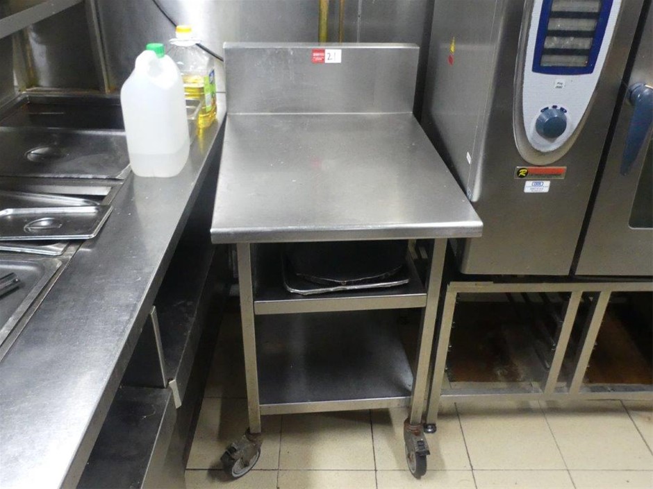 <B>Stainless Steel Prep Bench (Mobile)</B>