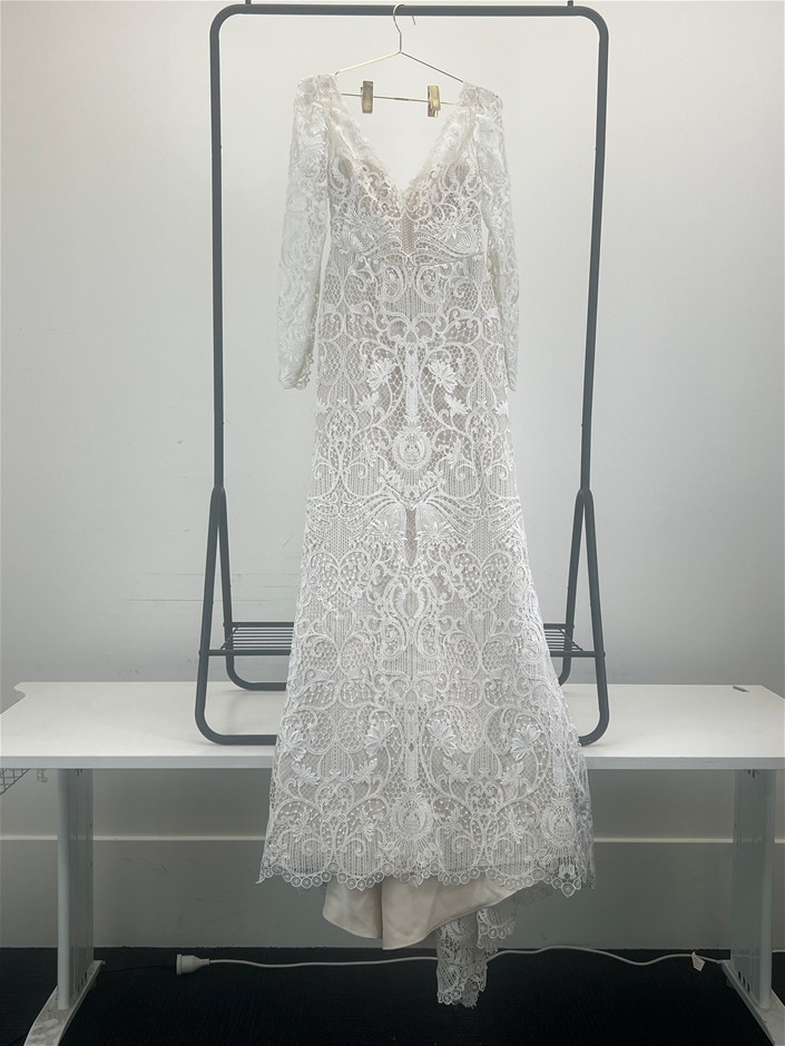 0272-7061789 · Bridal Dress,  WM – Wendy Makin Designs