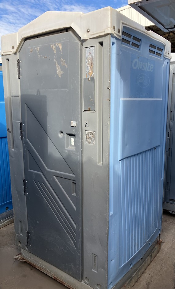 Portable Toilet - Fresh Water Flush - Glendenning