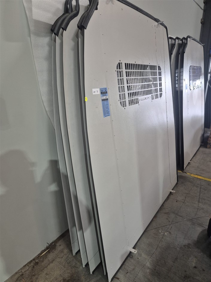 11 Mercedes Sprinter High Roof Vapour Partitions
