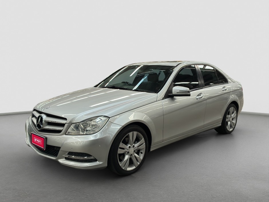 2012 Mercedes-Benz C-Class C200 BlueEFFICIENCY Diesel
